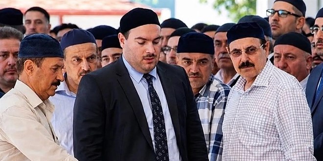 Alihan Kuri� Su� �rg�t� ��rencileri kurye yapt�lar: 'T�rkiye'ye tatile git, d�n��te valizini a�ma'