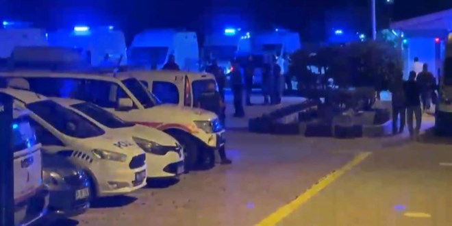 Gemide zehirlenme ��phesi: 4 ki�i hastanelik oldu