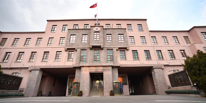 MSB: Suriye'nin egemenli�ini ve toprak b�t�nl���n� ihlal eden sald�r�lar kabul edilemez - Son Dakika Haber