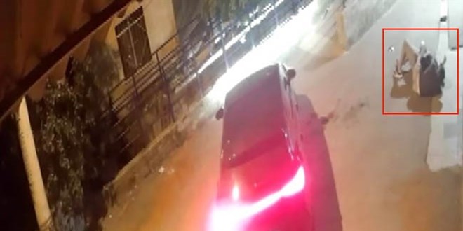 İzmir'de vahşet! Önce boğdu, sonra izledi