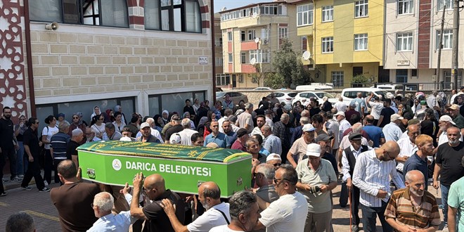 Kocaeli'de sahilde �l� bulunan 3 karde�in cenazeleri defnedildi - Son Dakika Haber