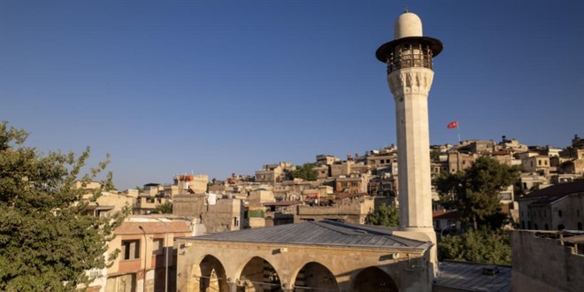 Depremlerde hasar g�ren 2 cami restore edildi - Son Dakika Haber