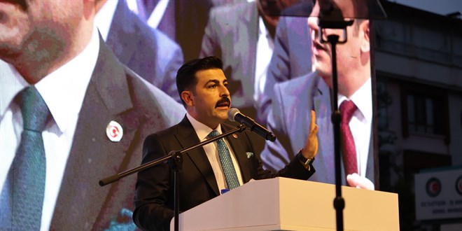 Osman Kaya: Aile Bakanl��� �al��anlar�n�n eme�i g�r�lmeli