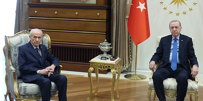 Cumhurbaşkanı Erdoğan, Bahçeli ile görüştü