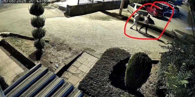 Kucağında çocuğuyla eşinin silahlı saldırısına uğrayan kadın hayatını kaybetti