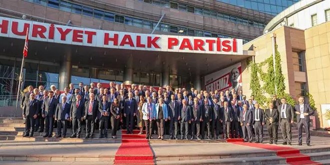 CHP'de demirba� krizi: Eksik ve zarar g�ren e�yalar i�in su� duyurusu talimat�