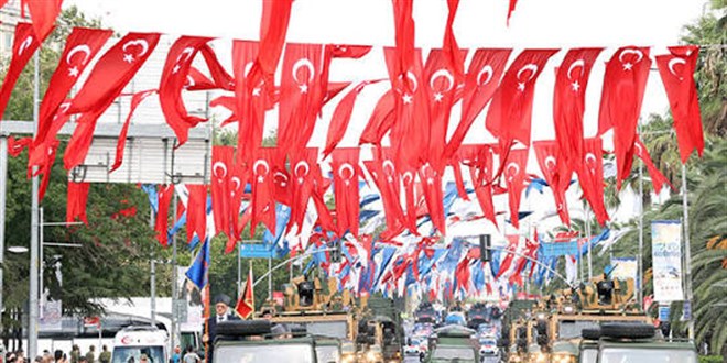 �stanbullular dikkat! Vatan Caddesi yar�n trafi�e kapat�lacak - Son Dakika Haber