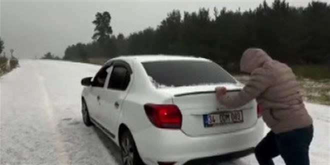 A�ustos ay�nda k�� s�rprizi! Sar�kam�� beyaza b�r�nd� - Son Dakika Haber
