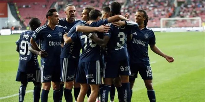Fenerbahçe, Samsun'dan kayıpsız döndü