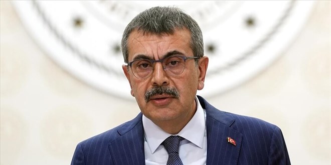 Bakan Tekin ��retmenlere seslendi: Yeni e�itim d�neminde �ne ��kacak ba�l�klar� a��klad�