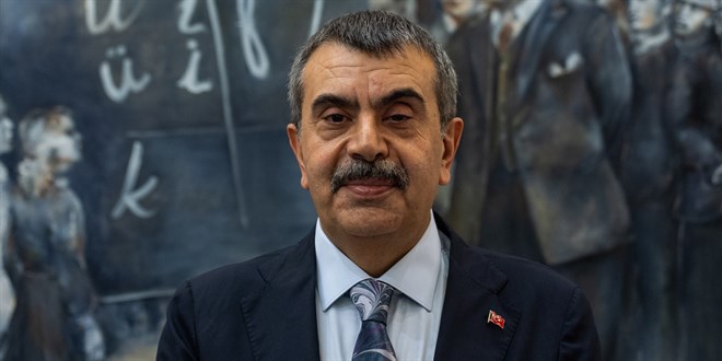 Bakan Tekin'den 'Ter�rs�z T�rkiye' mesaj�: �imdi top bizde