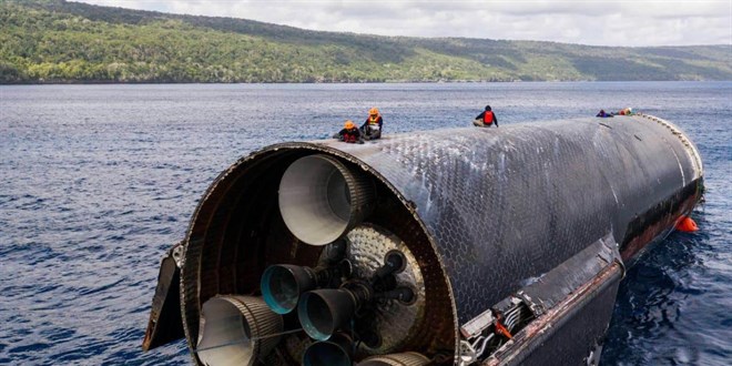 SpaceX, Starship'i bir ay sonra okyanustan ��kard� - Son Dakika Haber