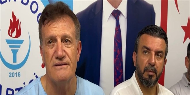 KKTC'de YDP h�k�metten �ekildi