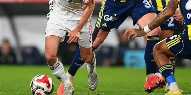 Fenerbah�e-Be�ikta� derbisini y�netecek hakem a��kland� - Son Dakika Haber