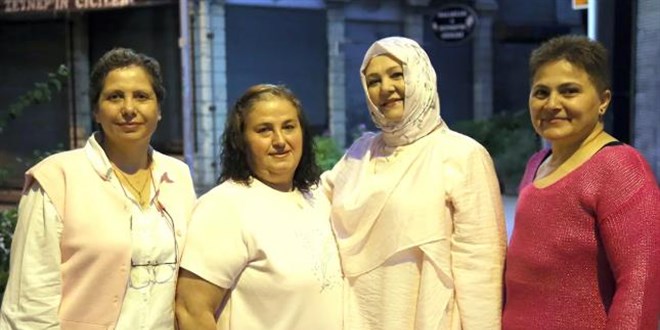 4 sa�l�k �al��an� meme kanserini birlikte yendi