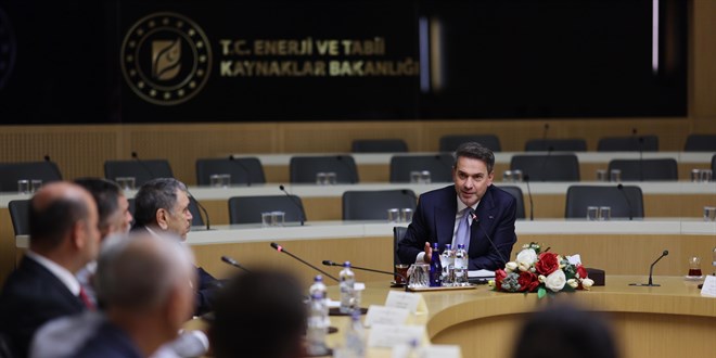 Bakan Bayraktar: ���iye borcu olan firmaya te�vik vermiyoruz