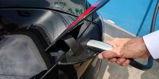 DMM'den elektrikli ara� �arj iddialar�na yalanlama