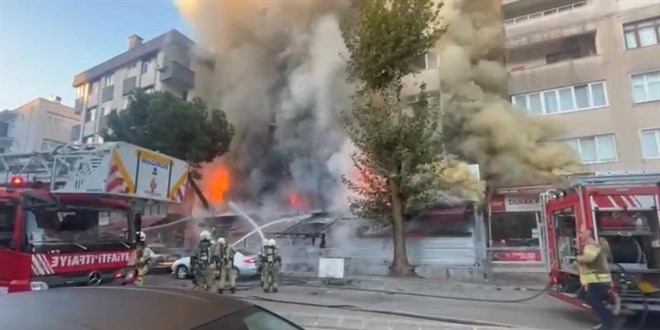 �stanbul'da market yang�n� - Son Dakika Haber