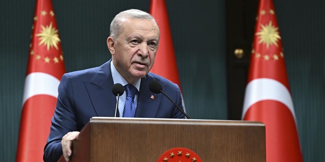 �zg�r �zel, Cumhurba�kan� Erdo�an'a tazminat �deyecek - Son Dakika Haber