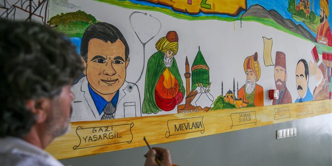 �ehmus ��retmen okul duvarlar�n� 'ya�ayan duvarlara' d�n��t�rd� - Son Dakika Haber