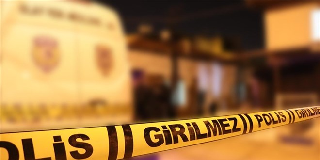 Malatya'da o�lu taraf�ndan b��aklanan baba �ld�