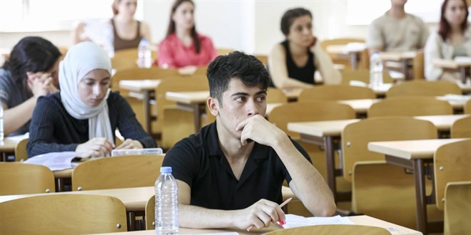 KPSS Alan Bilgisi 1 ve 2. oturumlar� sona erdi