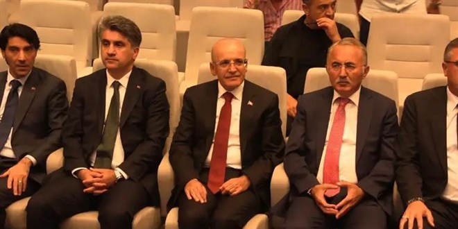 �im�ek Bolu'da i� d�nyas�yla isti�arede bulundu - Son Dakika Haber
