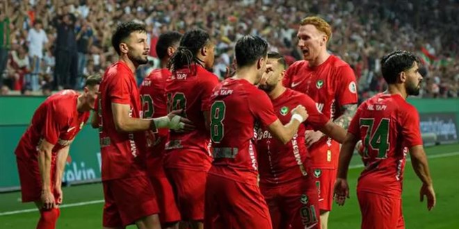Diyarbak�r'da 5 goll� ma� - Son Dakika Haber
