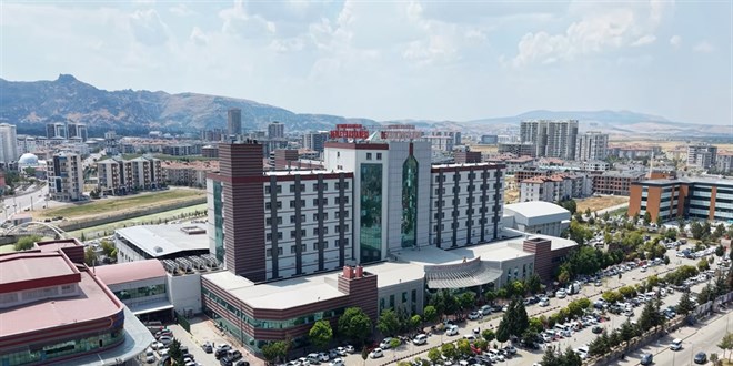Afyonkarahisar'da 'sahte re�ete' operasyonu: 4'� doktor 15 g�zalt� - Son Dakika Haber
