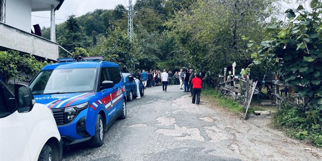 Karde�ler aras�ndaki arazi ve yol kavgas� kanl� bitti: 1 �l� - Son Dakika Haber