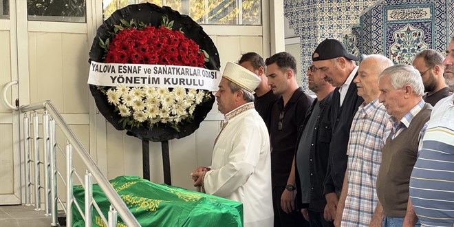 �znik G�l�'nde �l� bulunan ��retmen son yolculu�una u�urland� - Son Dakika Haber