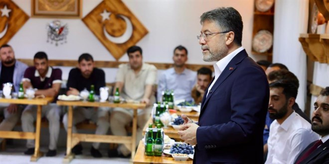 Tar�m Bakan� Yumakl�: Gen�lerimizin gurbete gitmesini istemiyoruz