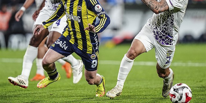 Fenerbah�e-Ey�pspor ma��nda 11'ler a��kland� - Son Dakika Haber