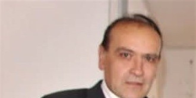 Okul m�d�r� evinde �l� bulundu - Son Dakika Haber