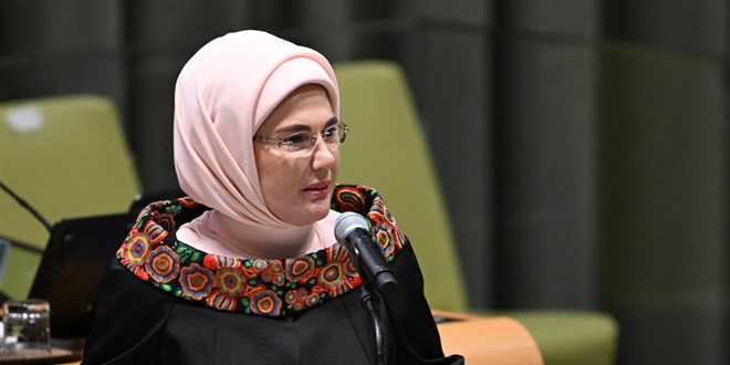 Emine Erdo�an: Birincil meselemiz kullan-at k�lt�r�nden uzakla�mak - Son Dakika Haber