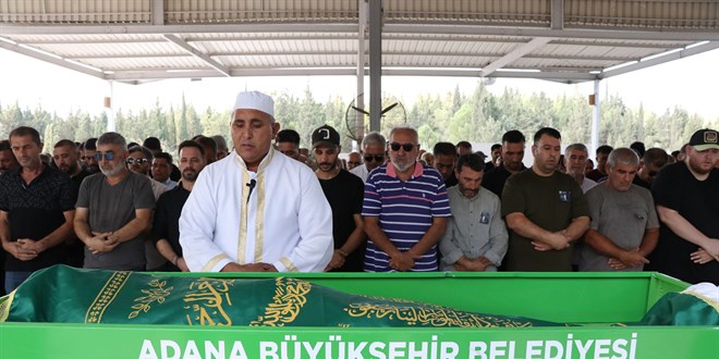 25 ya��ndaki gen� futbolcu tedavi g�rd��� hastanede hayat�n� kaybetti - Son Dakika Haber