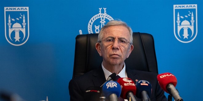 CHP kurmaylar�, Mansur Yava�'�n istifas�na: 'Kamburumuzdu, kurtulduk'
