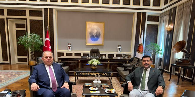 DMK Genel Ba�kan� Kaya, Yarg�tay Ba�kan� �mer Kerkez'i ziyaret etti - Son Dakika Haber