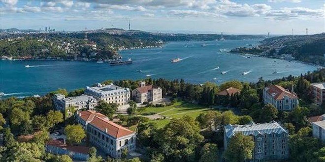 D�nyan�n en ye�il kamp�sleri a��kland�: �ki �niversite ilk 50'de