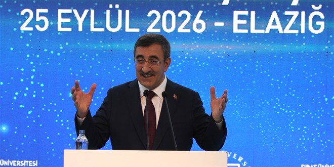 Y�lmaz'dan �niversitelere zihinsel duvar uyar�s�: Kapal� �niversitelere kar��y�z - Son Dakika Haber