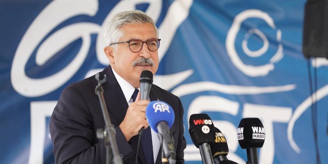 Yayman: T�rkiye'nin ekmek gibi, su gibi yeni bir anayasaya ihtiyac� var