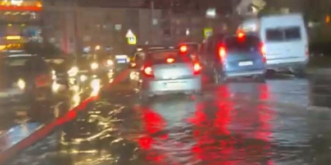 �stanbul'da sa�anak etkili oldu - Son Dakika Haber