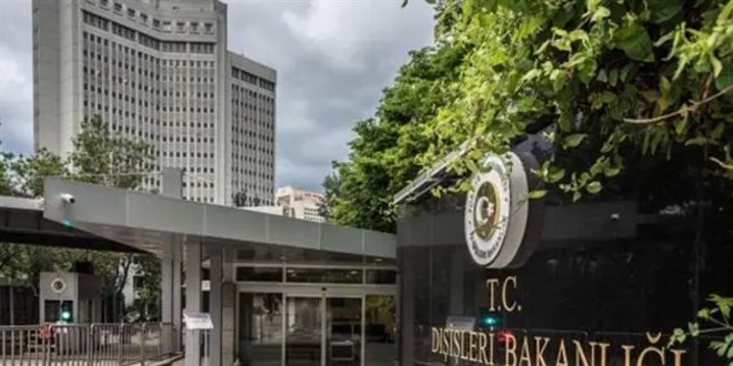 D��i�leri'nde s�zle�meli koruma ve g�venlik g�revlisi al�m� i�in d�zenleme - Son Dakika Haber