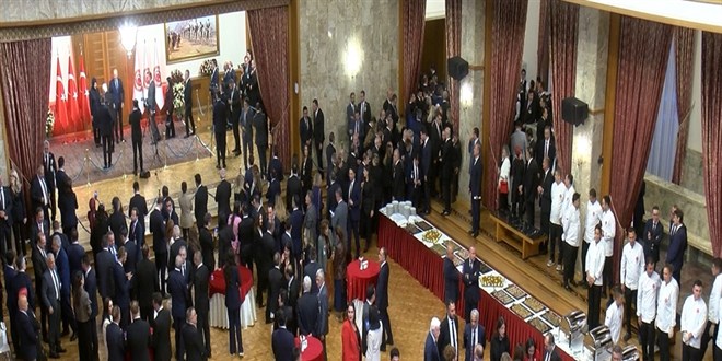 Mecliste yeni yasama y�l� dolay�s�yla resepsiyon d�zenlendi - Son Dakika Haber