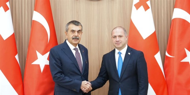 T�rkiye ile G�rcistan aras�nda e�itim i� birli�i anla�mas� imzaland� - Son Dakika Haber