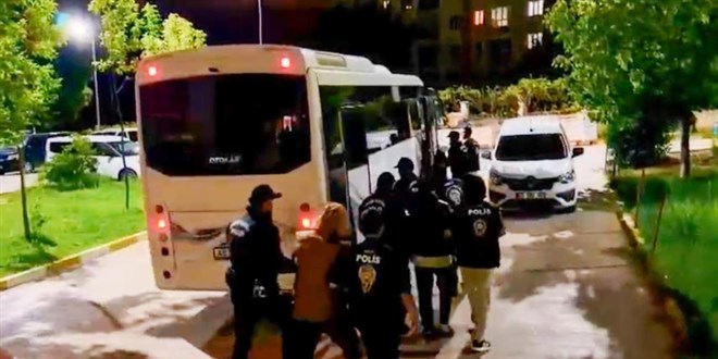 6 ilde dev yasa d��� bahis operasyonu: 28 tutuklama - Son Dakika Haber