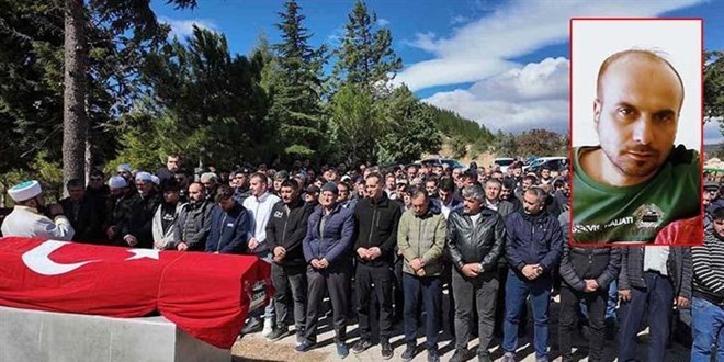 Soma'daki g���kte ya�am�n� yitiren madenci, topra�a verildi