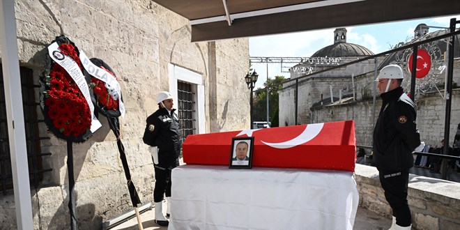 Polis Memuru Mete Kapanc� son yolculu�una u�urland�. - Son Dakika Haber