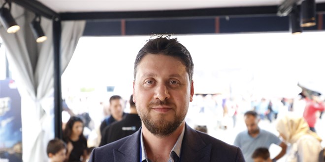 TEKNOFEST'te yar��mac�yd�, �imdi geli�tirdi�i robotik setleri sergiliyor