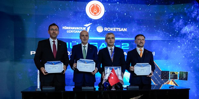 TUSA� ile ROKETSAN'dan H�RSAT-2 imzas�: Kendi uydumuzu uzaya g�nderiyoruz
